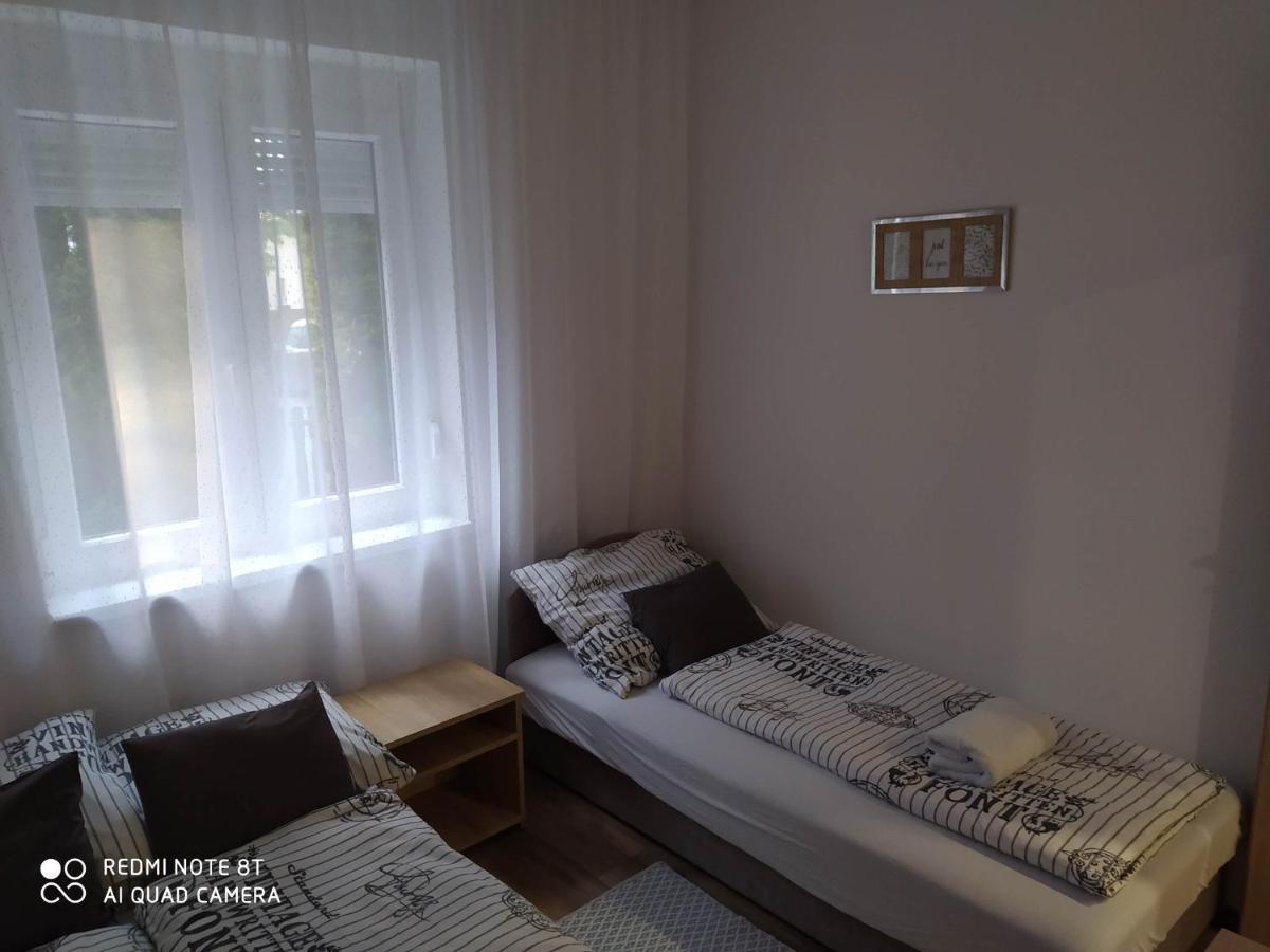 Evelyn Apartman Hajdúszoboszló Exterior foto